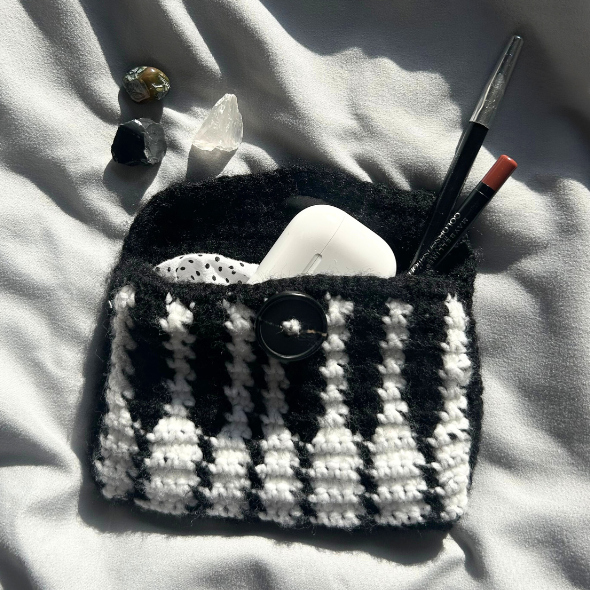 Crochet Piano Pouch