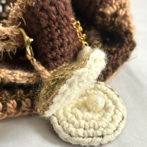Crochet Beach Themed Bag w/ Clam Keychain